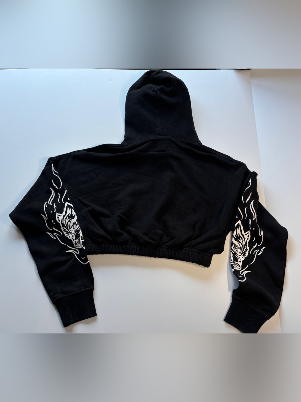 Sz Sm NWT Women Darc Sport Cropped Hoodie Valhalla SHE MMXV NFGU - Picture 3 of 10